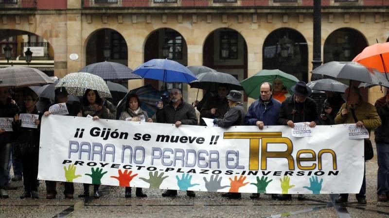 La Federación Vecinal de Gijón se moviliza para no perder el tren en temas de urbanismo