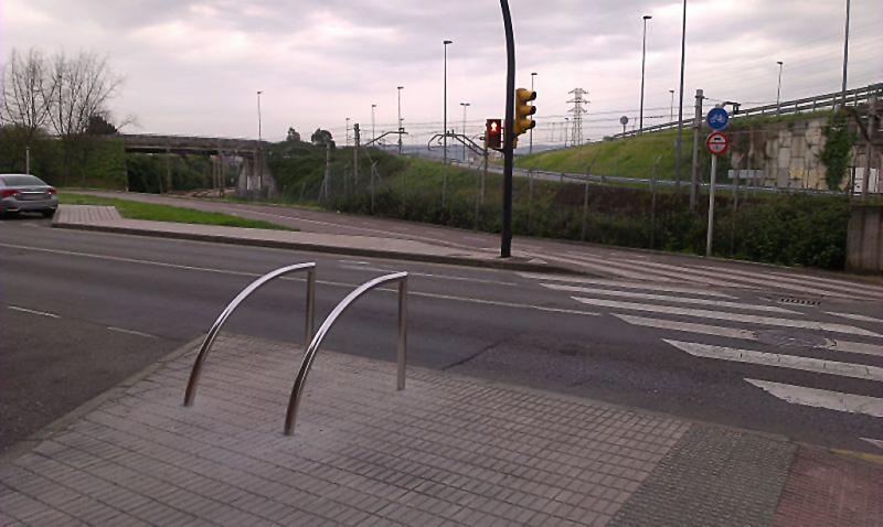 Gijón. ¿Invertir en infraestructura ciclista? ¡SÍ!, pero con cabeza