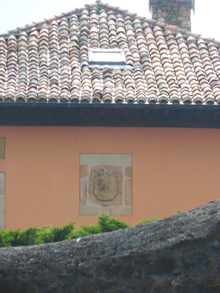 Palacio de Tiroco :: Escudo nobiliario