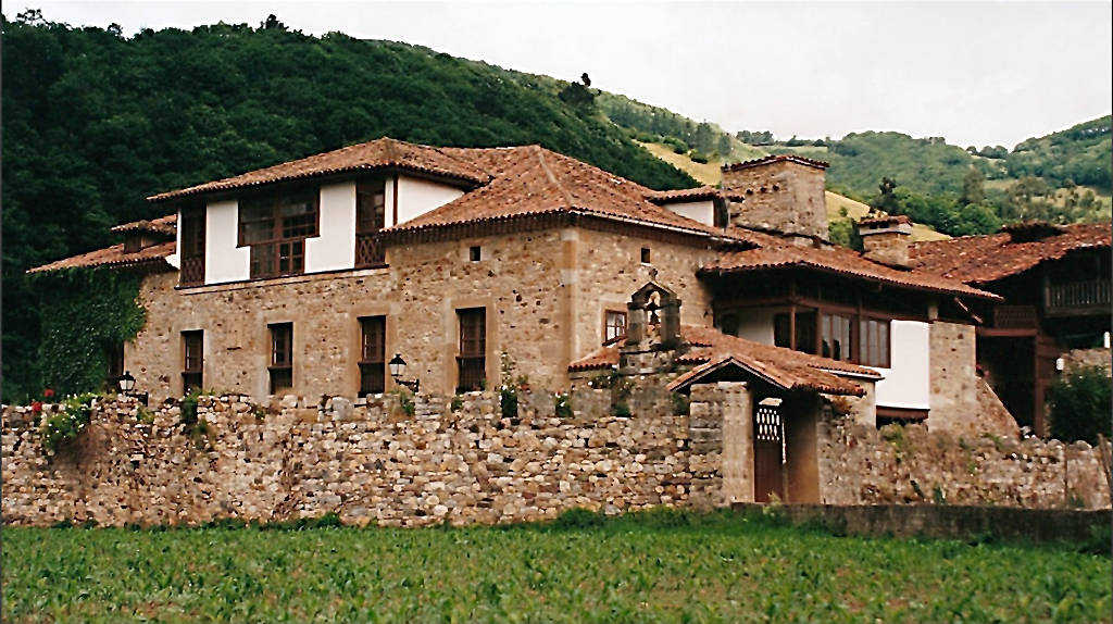 Casa de Longoria, Laneo, Asturias
