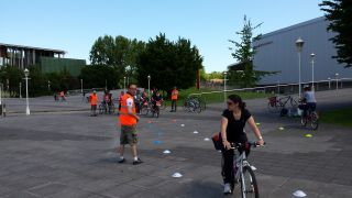 Biciescuela Adultos Gijón. 07 Junio 2014