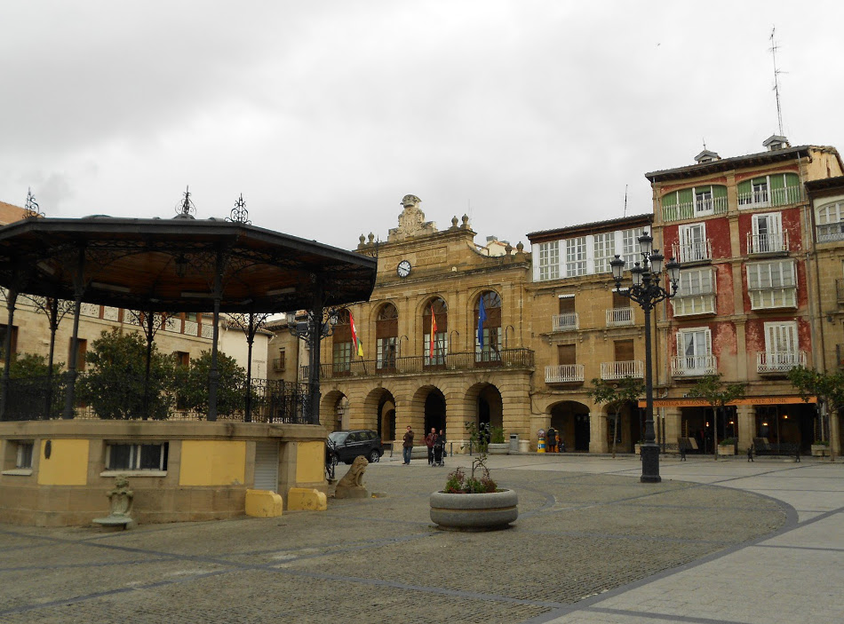 plaza-ayuntamiento-haro