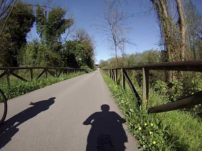 1vlcsnap-2013-06-03-12h31m12s28.jpg 1vlcsnap-2013-06-03-12h31m12s28.jpg