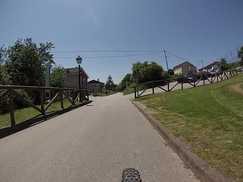 vlcsnap-2013-06-04-19h46m14s140.jpg vlcsnap-2013-06-04-19h46m14s140.jpg