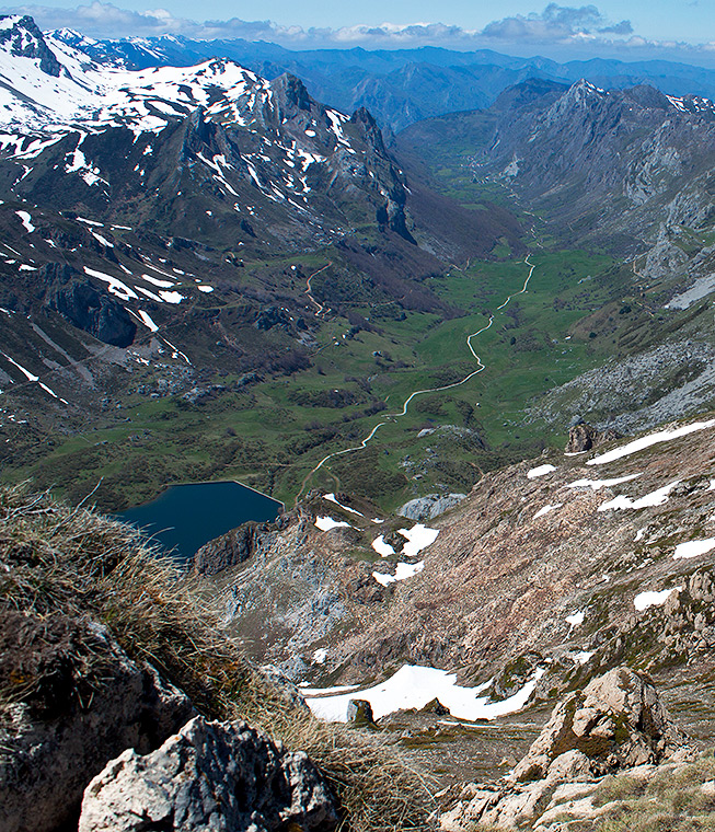 Valle_del_Lago.jpg Valle_del_Lago.jpg